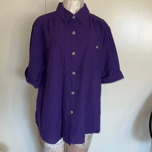 Vicki Wayne’s purple blouse 1x